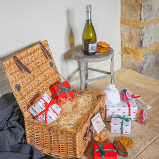 The Hive Beach Cafe Christmas Dessert Hamper